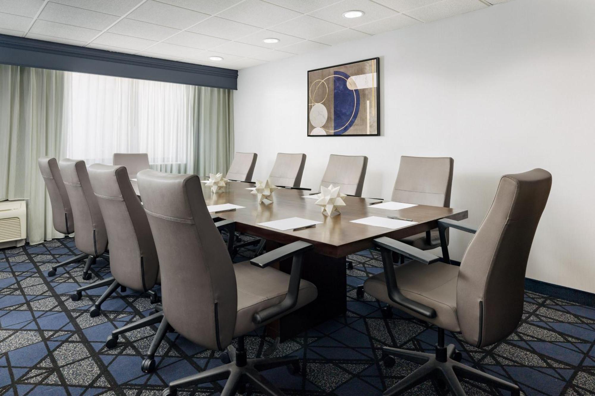 Courtyard By Marriott Las Vegas Stadium Area Екстер'єр фото
