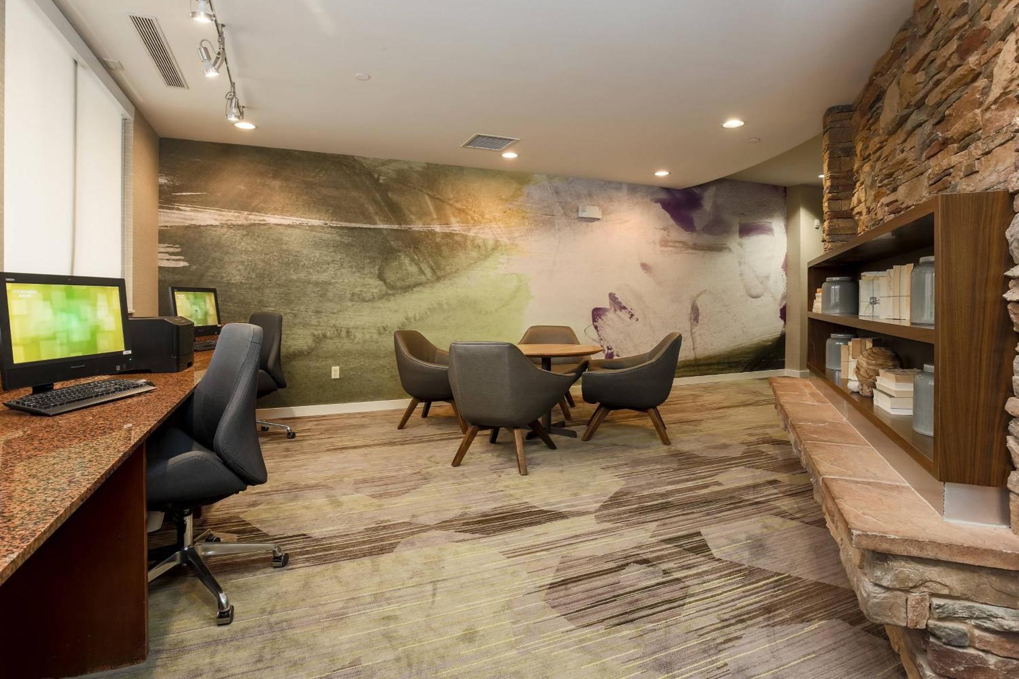 Courtyard By Marriott Las Vegas Stadium Area Екстер'єр фото