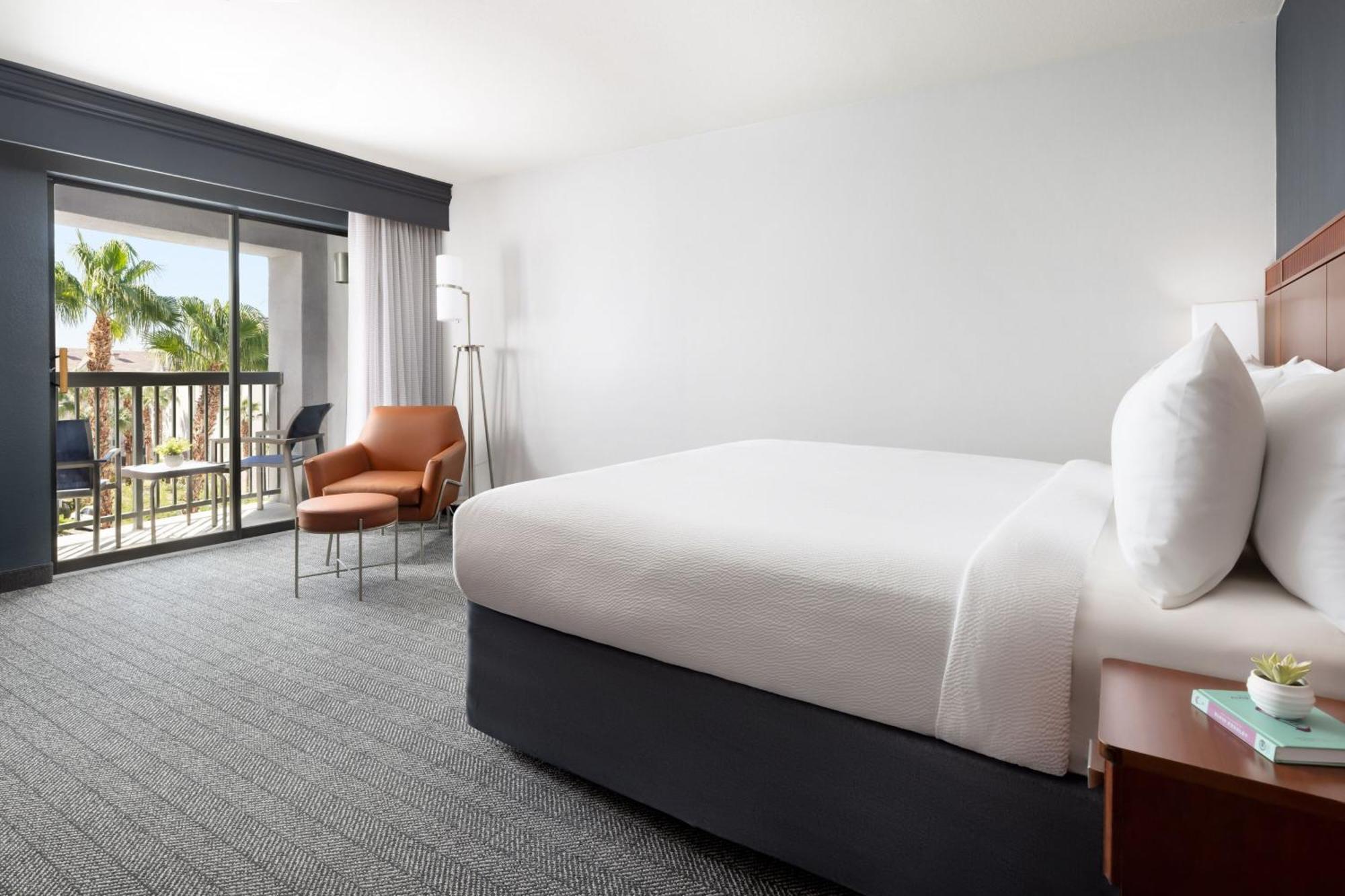 Courtyard By Marriott Las Vegas Stadium Area Екстер'єр фото